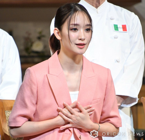 �M�C�ܘY����w�����̃��X�g�����e�`���Q�̓��X�g�I�[�_�[�̂��ƂŁ`�x��މ�ɓo�ꂵ�����͍ʉ� �iC�jORICON NewS inc. 