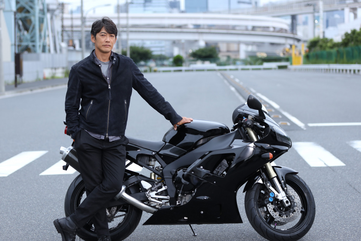 反町隆史、“コロナ禍”経て約6年ぶりテレ東ドラマ主演 オートバイ