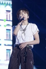wWeverse Con FesxuWeverse Park NightvɏoBOYNEXTDOOREWOONHAK(P)&(C) KOZ Entertainment. 