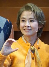 �w�`���R���[�g�E�A���_�[�O���E���h�x�Q�l�v���O�͂ݎ�ނɏo�Ȃ����y���T�q (C)ORICON NewS inc. 