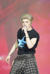 �wWeverse con Festival�x���uWeverse Park Night�v2���ڂɓo�ꂵ��&TEAM�EMAKI(C)2025 Weverse Con Festival 