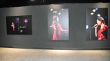 �w43rd ANNIVERSARY AKINA NAKAMORI PHOTO EXHIBITION�x�v���X������̖͗l (C)ORICON NewS inc. 