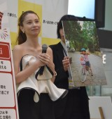 �u�v���~�A���E�A�E�g���b�g���{�㗤25���NPR�C�x���g�v�ɓo�d����Niki (C)ORICON NewS inc. 