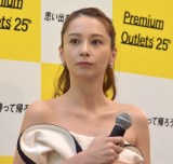 �u�v���~�A���E�A�E�g���b�g���{�㗤25���NPR�C�x���g�v�ɓo�d����Niki (C)ORICON NewS inc. 