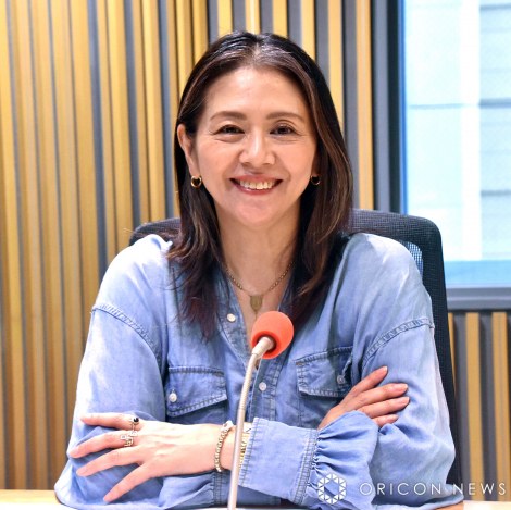 �w���򍡓��q�̃I�[���i�C�g�j�b�|��Premium�x�Ɛ��ނ̖͗l (C)ORICON NewS inc. 