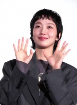 �w���u�E�C���E�U�E�r�b�O�V�e�B�x���䂠�����t����f��ɏo�Ȃ����L���E�S�E�� �iC�jORICON NewS inc. 