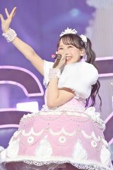 �wFRUITS ZIPPER 3rd ANNIVERSARY ���߂ł������C�u -����-�x���J�Â���FRUITS ZIPPER�E���{����� PHOTO:���V�������E�i�A�X�D�O�A���c�� 