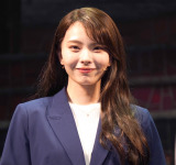 �~���[�W�J���w���׉@�N���X�x�����v���X�R�[����͂ݎ�ނɏo�Ȃ����������(C)ORICON NewS inc. 