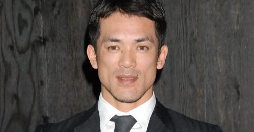 西武・松井稼頭央前監督、長女抱っこのなつかし親子2ショットに反響「かわいいいいいいい」「さいこーすぎるーーー!!!」