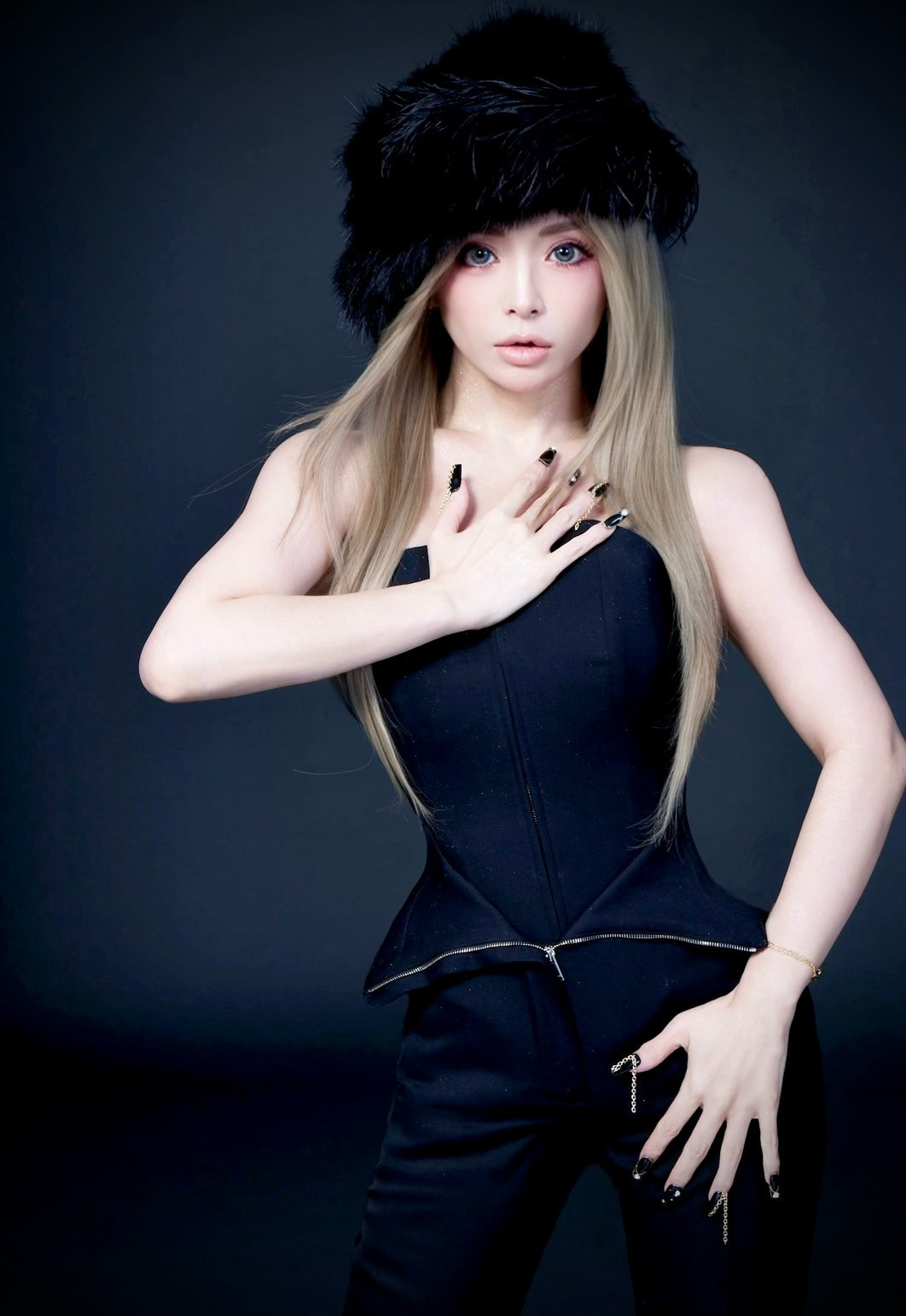 浜崎あゆみ ニットキャップ 在庫ラスト 美品 匿名発送 画像・写真 | 浜崎あゆみ「SEASONS」25年の“軌跡” 歴代ライブ映像13本