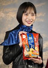 �w�I�R�ĉ� ���˂��� #20���N�Ȃ̂� �VCM���\��x�ɓo�d�����䌅�O�b (C)ORICON NewS inc. 