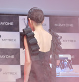 MYTREXwMiRAY ONExVCM\ɏoȂOc֎q(C)ORICON NewS inc. 