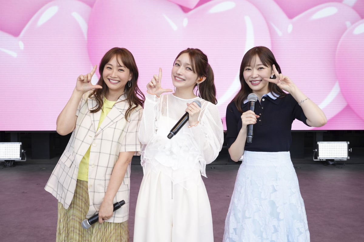 ◆極希少美品 明治後期！日露戦争後満蒙問題『満蒙 満蒙維新の歌』金属製文鎮/置物 後藤真希、藤本美貴＆指原莉乃と“貴重”3ショット「エモいなって」 大阪