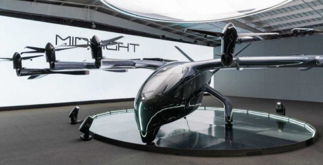 ���E�֐����� ���ԃN���}�uMidnight�v�iC�jArcher Aviation Inc. 