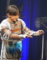 �uDebut Single SHOWCASE�w�����z (The Blue Sun)�x�v���J�Â���aoen�E��v(GAKU) (C)ORICON NewS inc. 