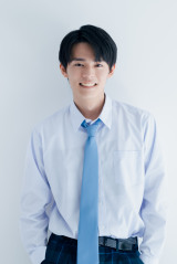 �w�l�B�͂܂����̐��̍Z����m��Ȃ��x���Z���k���E�����j(C)�J���e�� 