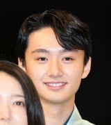 �吼����A�ߋ����I�́w���͂�ӂ�x�o���Ɋ�сu�K���ȋC�����v ��l���ɗ����͂�����Í��̃��C�o���Z������ 