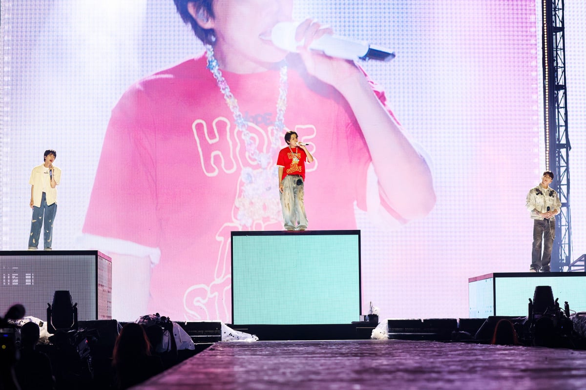J-HOPE HOPE ON THE STAGE FINAL 入場特典 - メルカリ