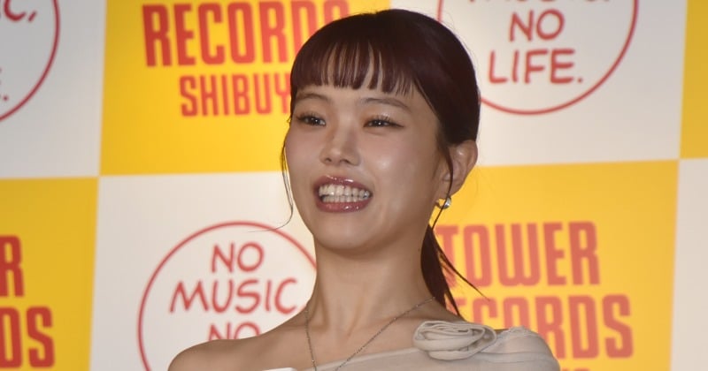アイナ・ジ・エンド、フォトエッセイ発売 執筆は換気扇の下で 理由も説明