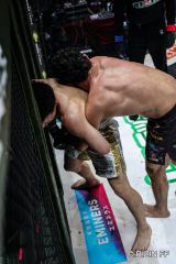 �wRIZIN LANDMARK 11 in SAPPORO�x���K�[���E�P�����tvs.�ؑ��A�� 