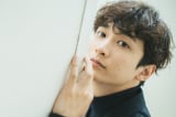 小関裕太、「イケメン兄弟」”弟”と肩組み2ショット「お育ちのよいお二人」「こんな弟欲しい」 