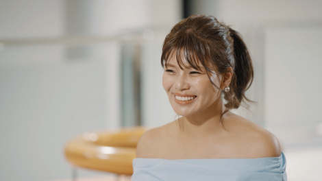 ABEMA�̏��o���G�e�B�[�w�閧�̃}�}���x��6�b�ɏo�������N���iC�jAbemaTV,Inc. 