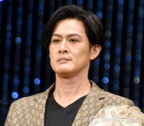 【大型配送】新納慎也 掲載12ページ #21648 新納慎也（Shinya NÎRO） on X: 