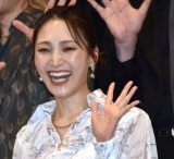 wnbs[o[Xf[&TL[x̎މɎQ]Cl (C)ORICON NewS inc. 