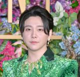 yCEREMONYzMrs. GREEN APPLEAт₩ȃhht@bVŁgh@ÃCũO[J[ybgɓo 