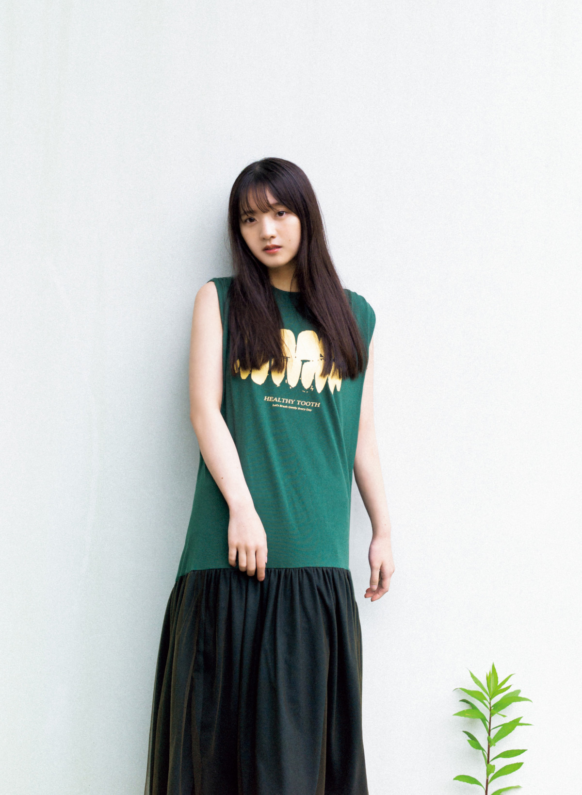 画像・写真 | “ニューヒロイン”乃木坂46海邉朱莉、『マガジン』表紙に