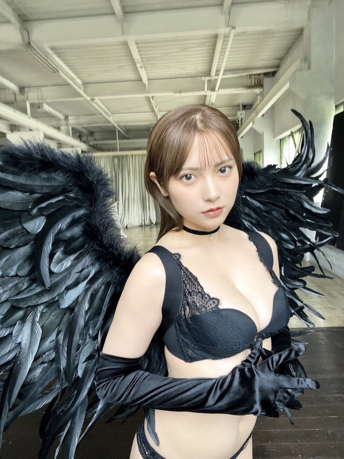 桃月なしこ、“悪魔＆天使”な大胆ランジェリー姿「めっちゃ超可愛
