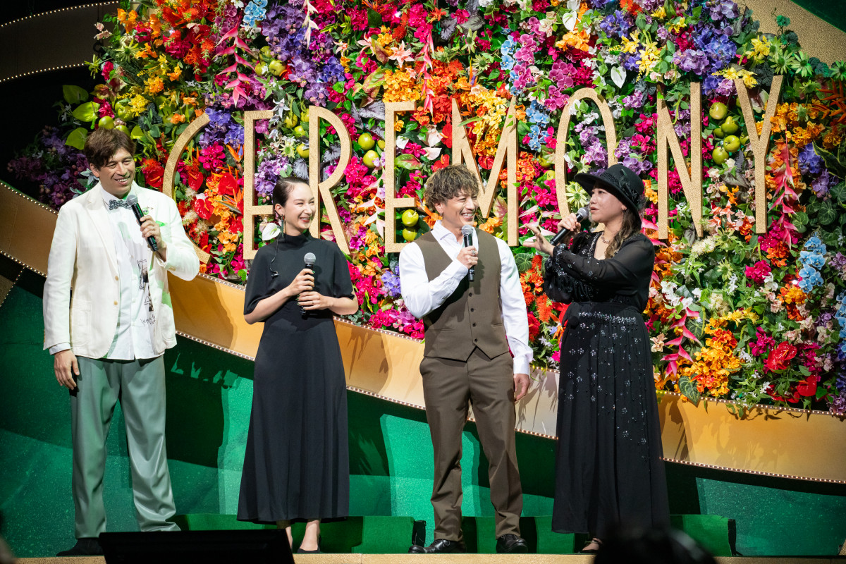Mrs. GREEN APPLE presentswCEREMONYxHY(Be:cYʐ^) 