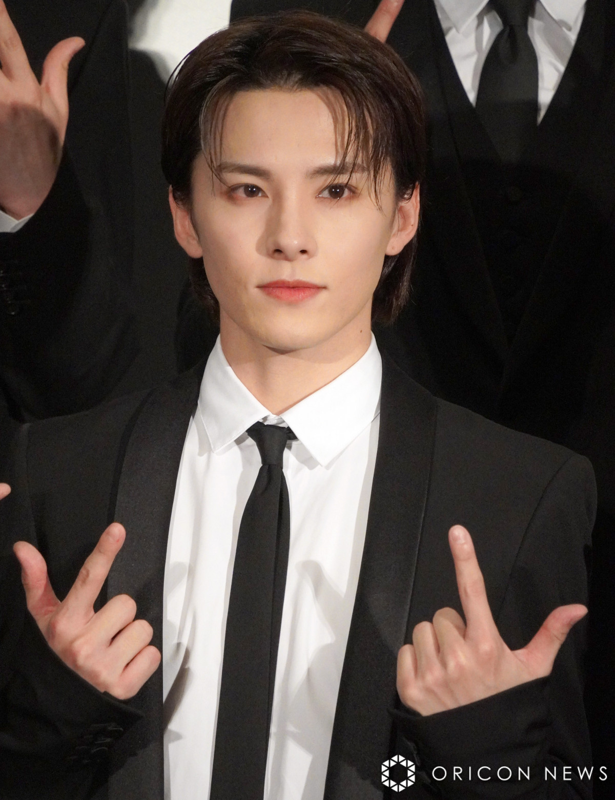 画像・写真 | JO1川西拓実、26歳の誕生日祝福に笑顔 “サプライズ”すぎ