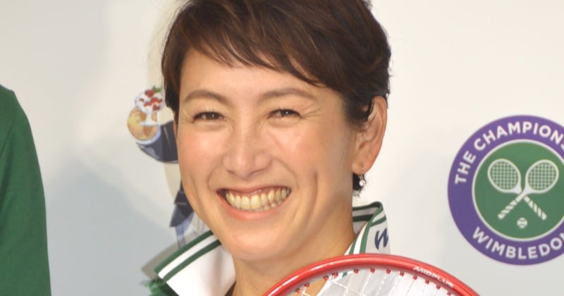杉山愛、自宅で水遊びをする長女公開「わぁ〜気持ちよさそう」「このプールめっちゃいいですね」