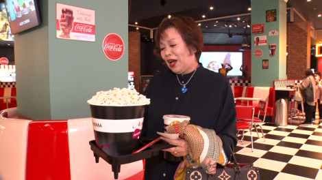 26�������w�N��E�L�g�s�g�d���SP�x�ɏo���������b���q�iC�jTBS 