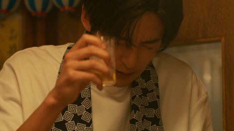 �VCM�w�L�����r�[�� ���ꕗ�x�u�Ղƃr�[���v�тɏo������Snow Man�E�ڍ��@ 