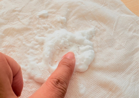 �w��₵�^�I���x�Ɂw�^�I���ɕX������X�v���[�x�𕬎� �iC�joricon ME inc. 