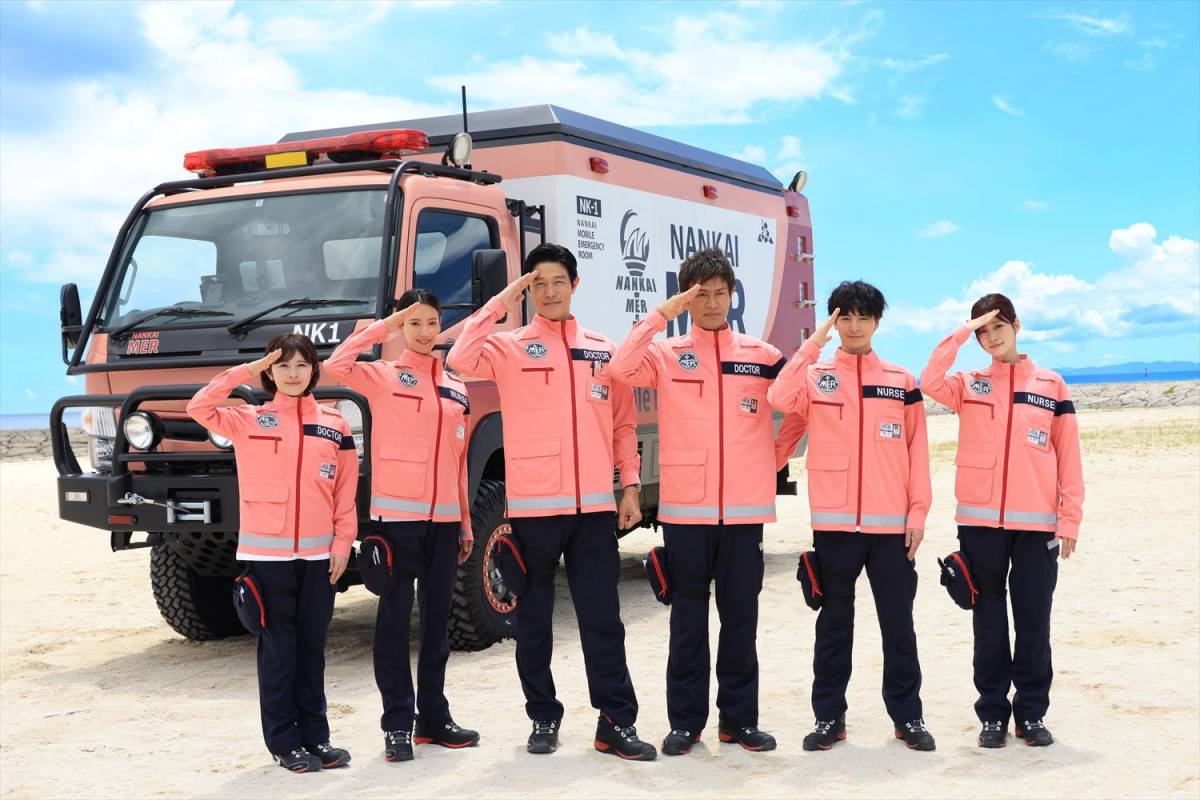 鈴木亮平・江口洋介・菜々緒ら登壇 沖縄で『TOKYO MER』凱旋キックオフ