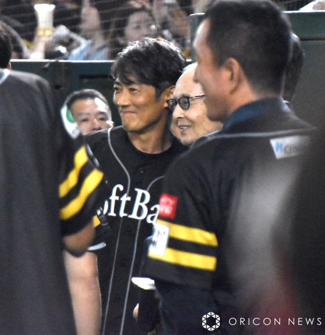 �w�\�t�g�o���N�z�[�N�X�a��20���N�f�[ in �����x�n�����ɓo�����������j �iC�jORICON NewS inc. 