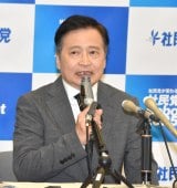 �w�Q�c�@�c���I�� ���\����x�L�҉�ɏo�Ȃ������T�[���Έ� (C)ORICON NewS inc. 