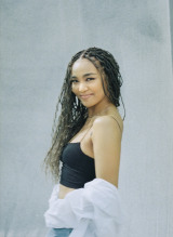Crystal Kay�A���̑S�ăc�A�[�J�Â�����u�݂�Ȃɂ���Ɛ��̂�͂�����v 