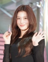 wYSL BEAUTY LOVE GAME TOKYO UNDERGROUNDxZvVɏoȂTWICEESANA(C)ORICON NewS inc. 