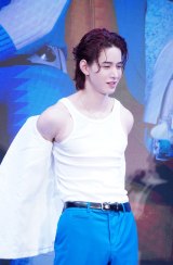 �f��w�t�@���^�X�e�B�b�N4�F�t�@�[�X�g�E�X�e�b�v�x�v���[���C�x���g�ɏo�Ȃ���JO1�E�����i��iC�jORICON NewS inc. 