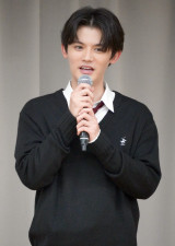 �w���͂�ӂ�-�߂���-�x��1�b�w�����ʉ�ɃT�v���C�Y�o�ꂵ��������S (C)ORICON NewS inc. 