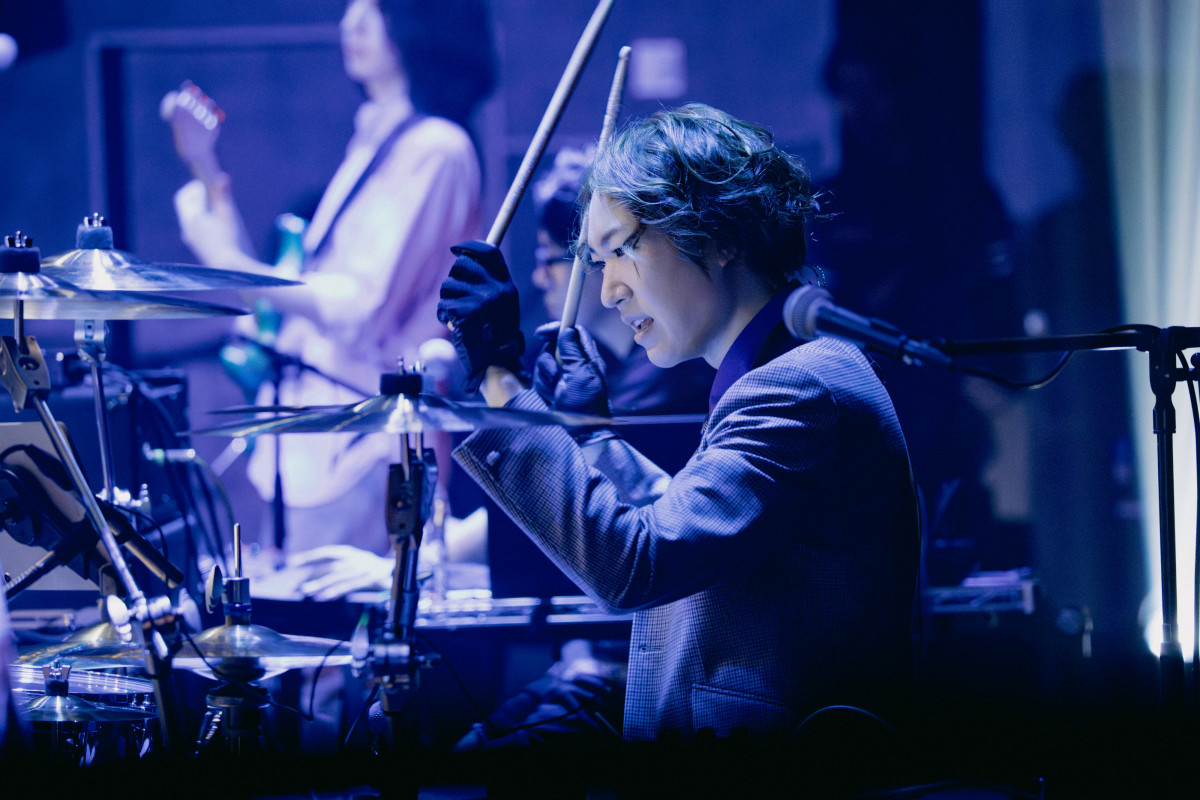 NARITA THOMAS SIMPSONA_ސEBillboard Live YOKOHAMA̖͗l(C)TOKYO RECORDS 