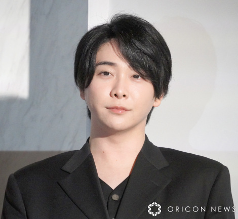 �wGQ JAPAN �N���G�C�e�B�u�E�E�B�[�N�G���h�x�ɏo�Ȃ���Mrs. GREEN APPLE�E��X���M�iC�jORICON NewS inc. 