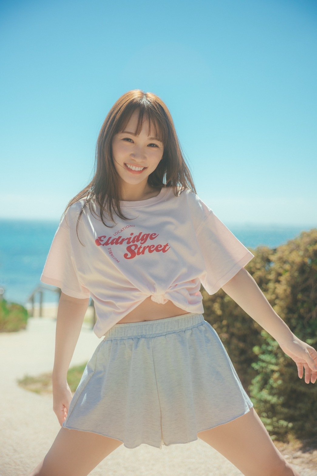 画像・写真 | 30歳・川栄李奈、水着でリラックスの新カット公開 8・22