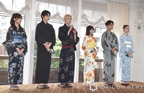 �f��w�ׂ̃X�e���x���[���i�X�e���j�C�x���g�ɏo�Ȃ����i������j���{�ԓފēA���_���A���ؗE���A���{从q�A�q�I�M�A�c�痜�X�ԁiC�jORICON NewS inc. 