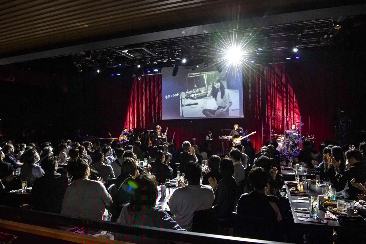 ライブレポート】ZARD、有観客でのアコースティック・ライブで新たな