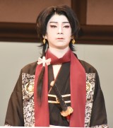 7���V�������� �̕���w�������� ���Ӑᖂ���x���J���䂯�����ɓo�ꂵ�����㍶��(C)ORICON NewS inc. 